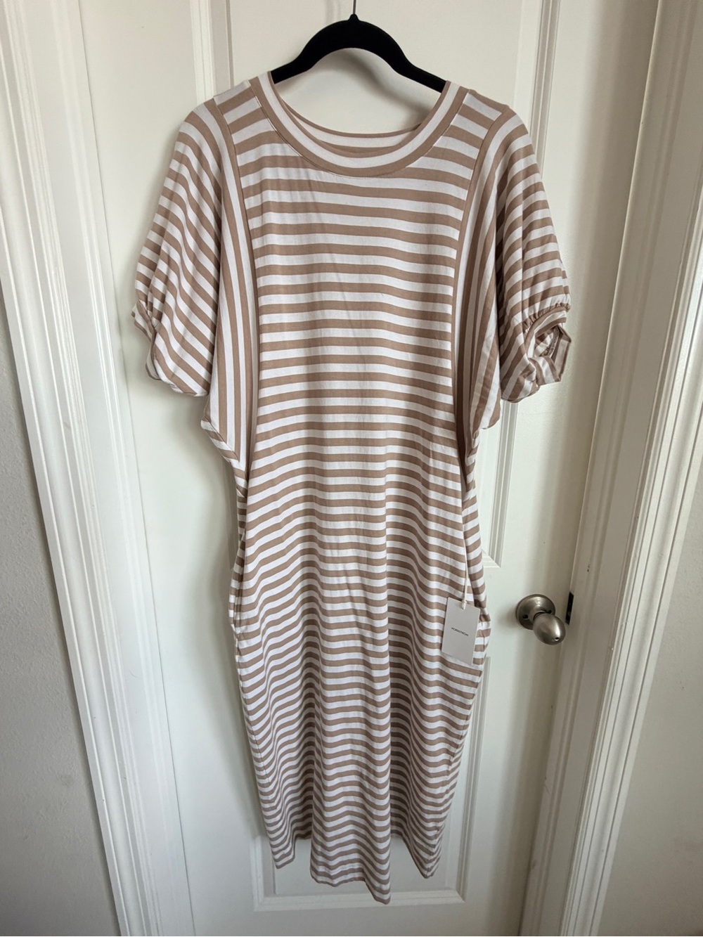 Nordstrom Beige and White Striped batwing sleeave Midi Dress size small